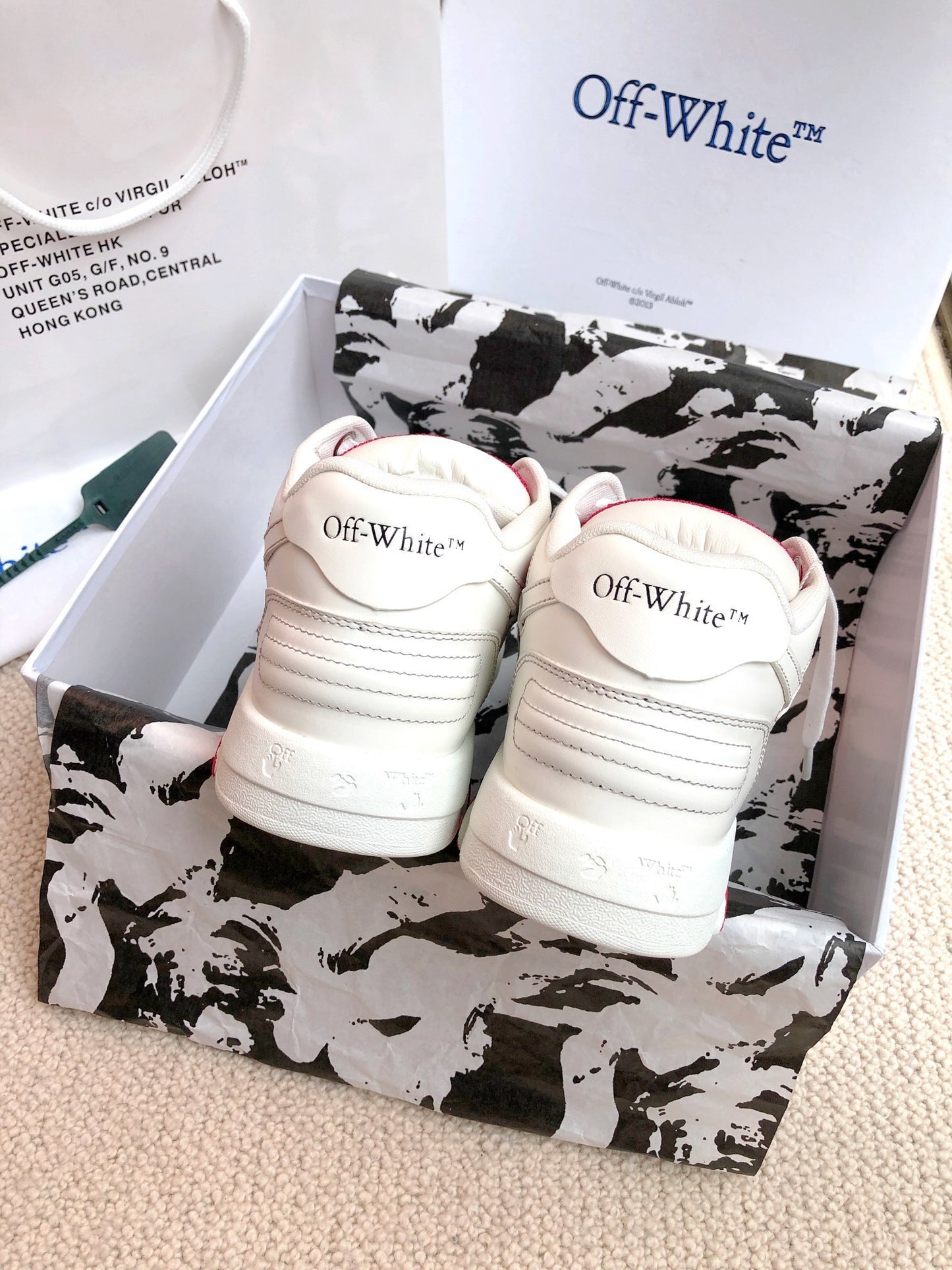 Off-White Out Of Office Low Top Sneakers Unisex