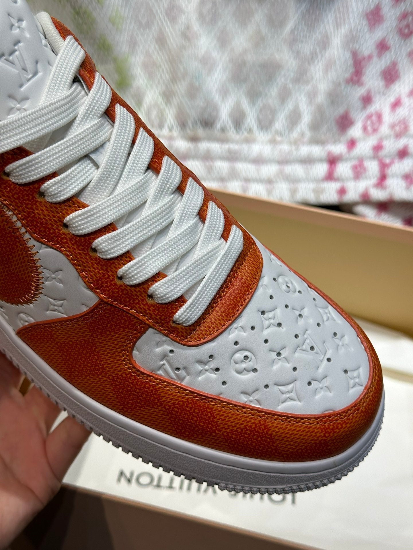 LV x Nike Collaborative Stylish And Comfortable Sneakers