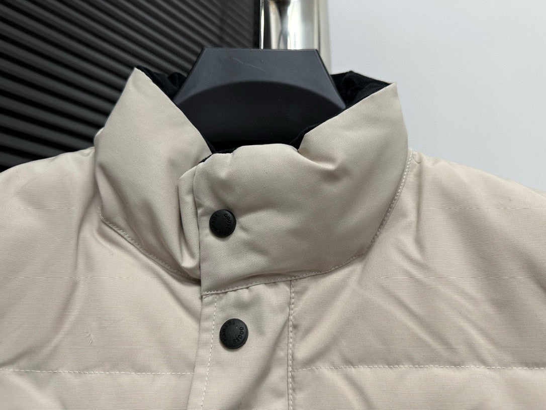 High Quality Canada Goose Down Vest For Warmth And Style