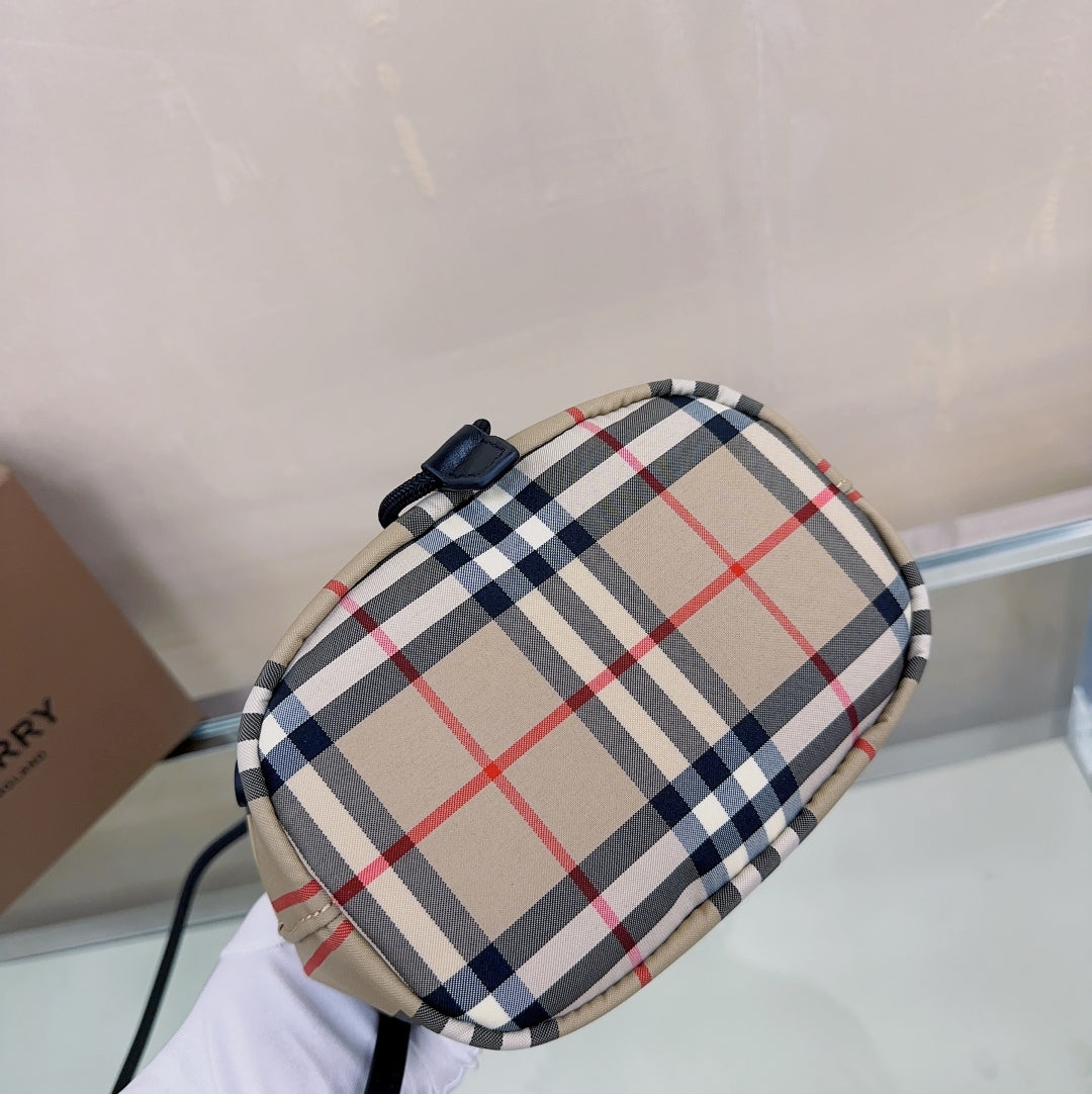 Classic Beige Burberry Striped Bucket Bag With Drawstring Closure And Leather Straps Style No.1151