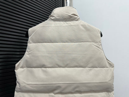 High Quality Canada Goose Down Vest For Warmth And Style