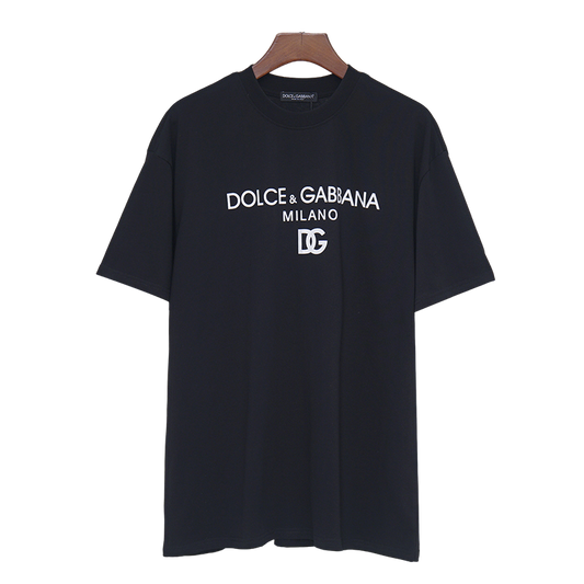 Sophisticated Dolce & Gabbana Black/White T - Shirt With Iconic Branding For Fashion Connoisseurs