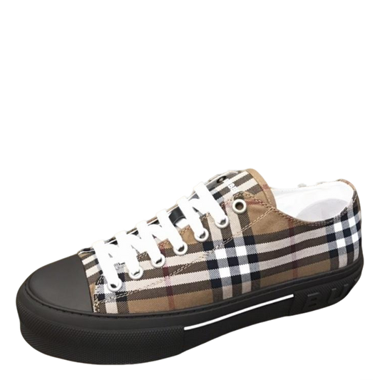 Burberry Unisex Plaid Canvas Sneakers Fashionable Versatile Footwear For Men And Women With Iconic Check Pattern
