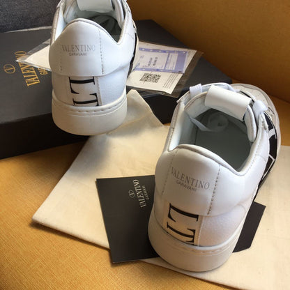 Valentino Unisex Sneakers VLTN Logo Luxury Fashion Sneakers