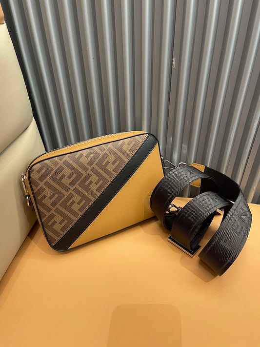 Chic Fendi Crossbody Bag With FF Pattern And Contrasting Yellow Stripe 7m287