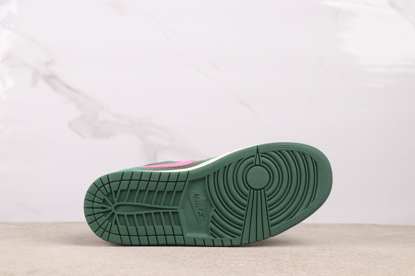 Air Jordan 1 Low Green Pink Leather Basketball Shoes For Men Women