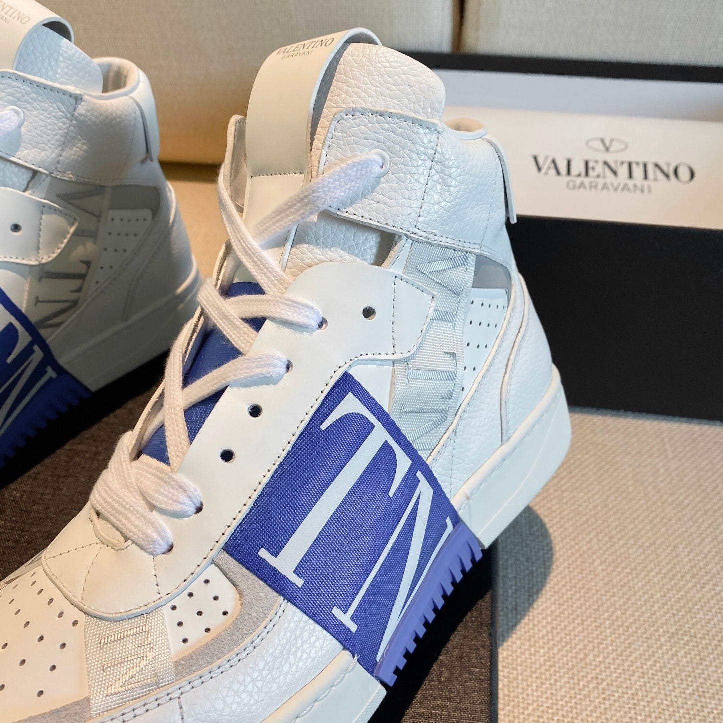 Valentino Men's Luxury Sneakers Fashion Mesh Design Casual Athletic Shoes