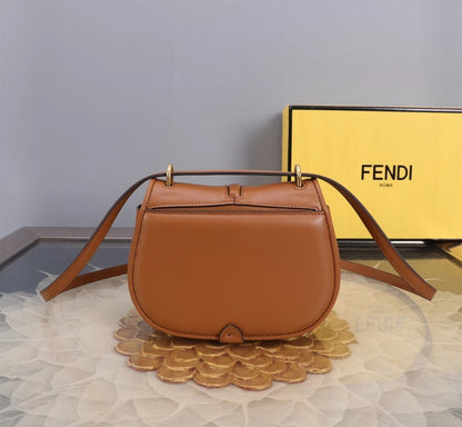 Stylish Fendi Saddle Bag With Iconic FF Buckle And Smooth Leather Finish 847