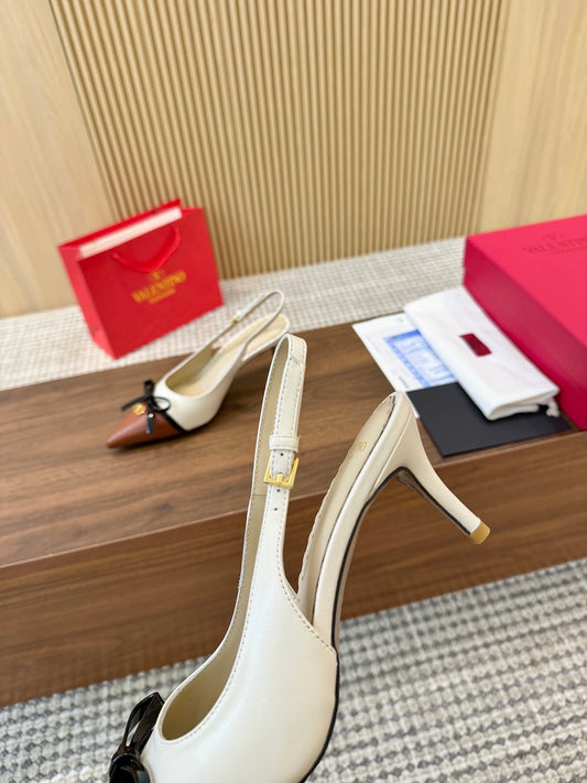 Valentino Women's Pointed Toe Bow High Heels Luxury Patent Leather Pumps