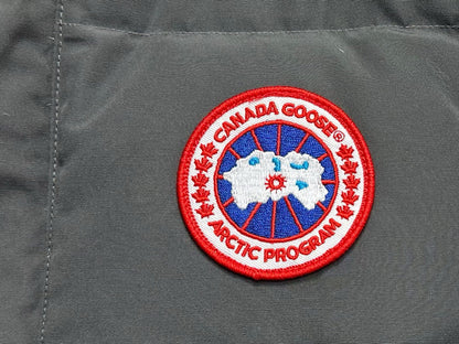 Canada Goose Dark Gray Down Vest: Stylish Warmth For Winter