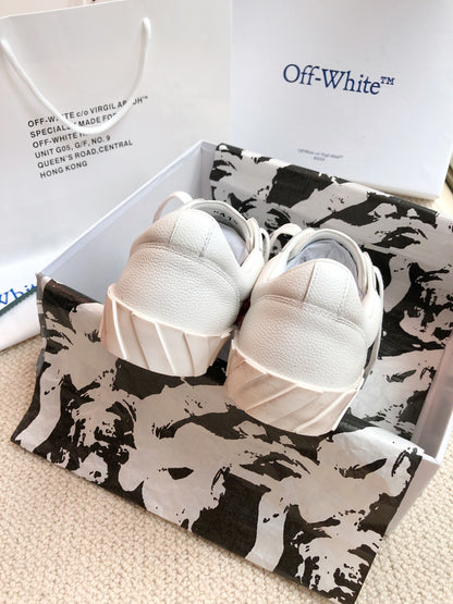 Off-White Arrow Unisex Casual Sneakers
