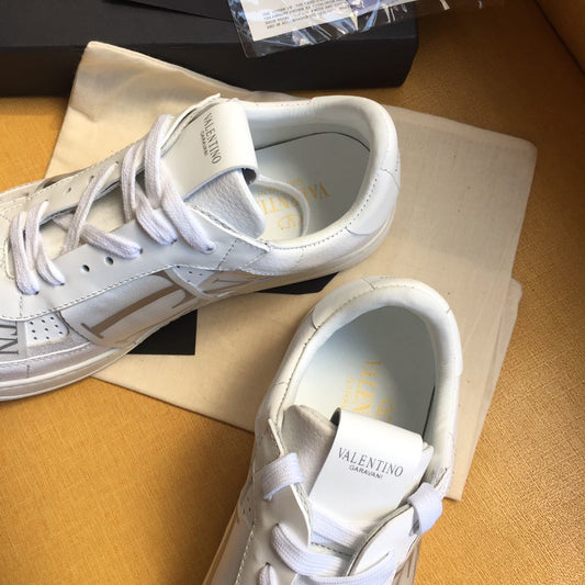 Valentino Unisex Sneakers VLTN Logo Luxury Fashion Sneakers