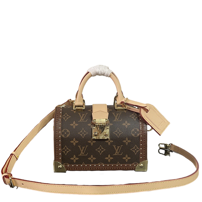 Exquisite Louis Vuitton Handbag with Iconic Monogram and Luxe Details