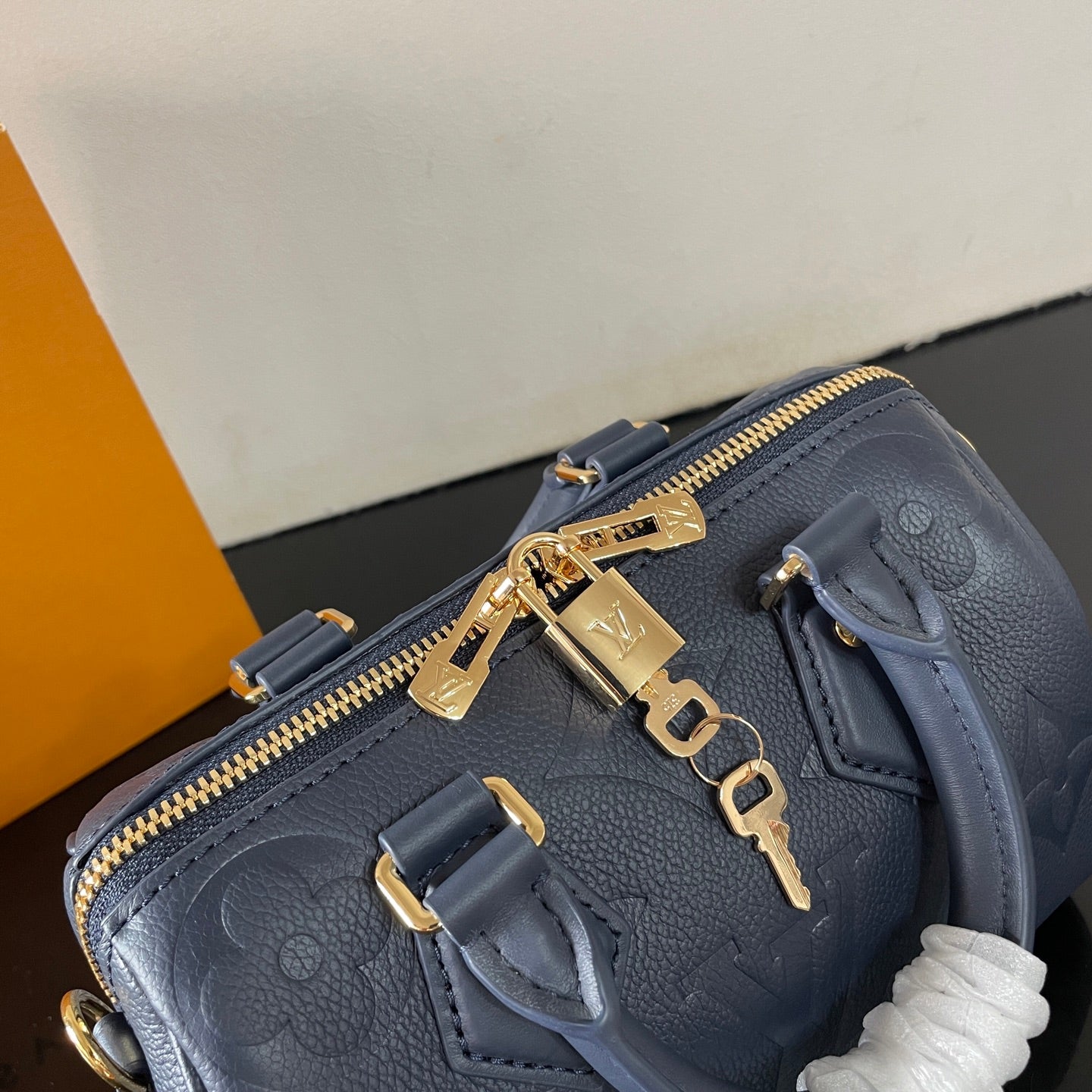 Elegant Louis Vuitton Speedy Bandoulière Bag In Navy Embossed Leather For Luxury Lovers