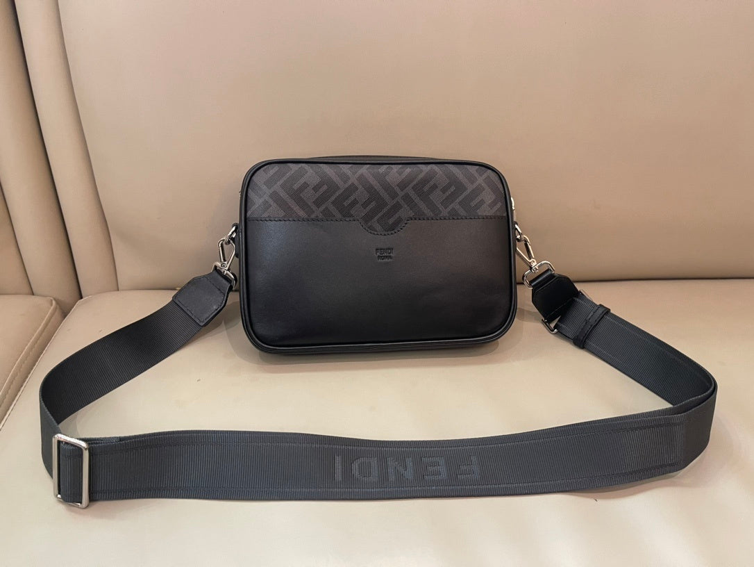 Fashionable Fendi Crossbody Bag With FF Pattern And Bold Fendi Roma Lettering 7m286