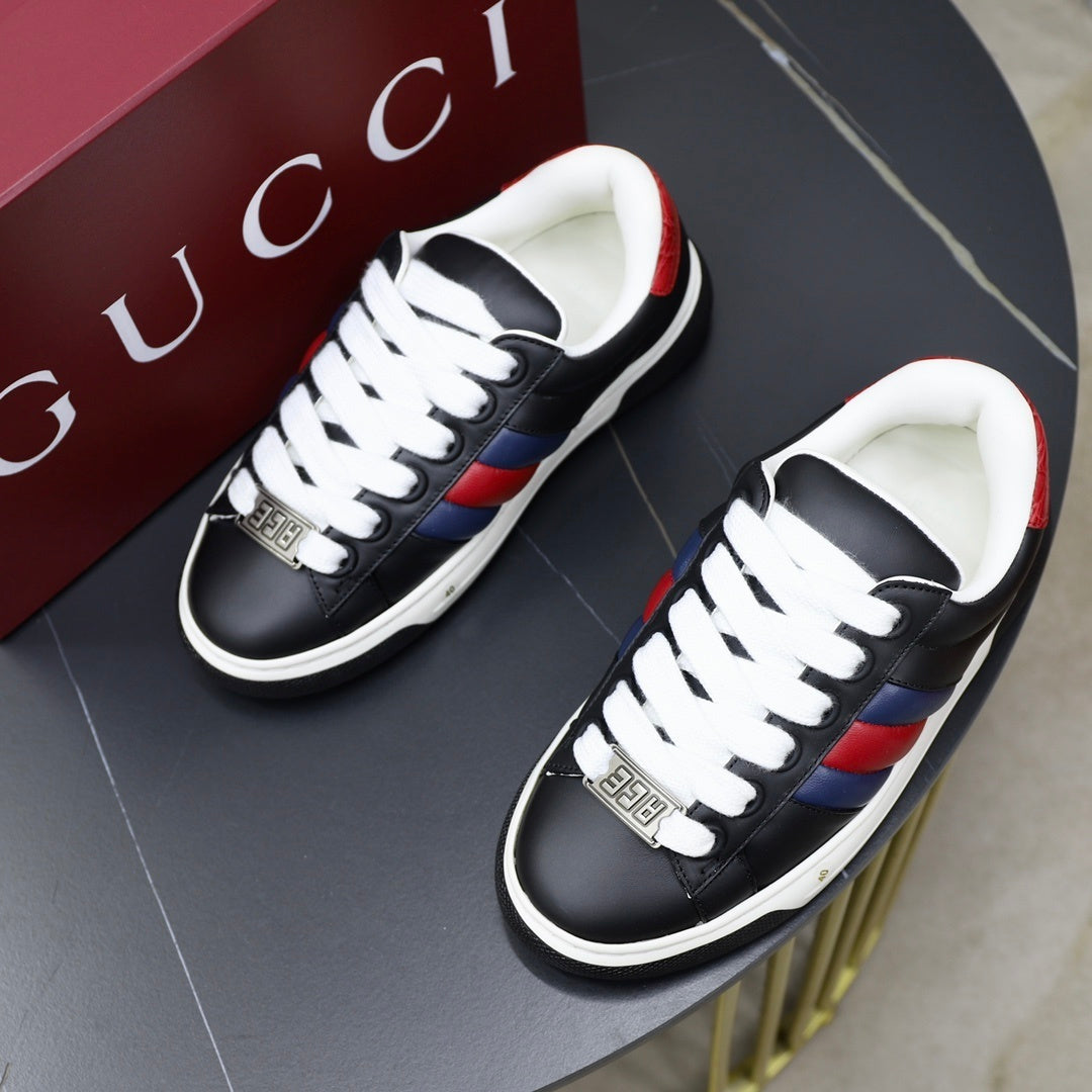 Gucci Unisex Sneakers With Web Stripes And Metal Accent Details