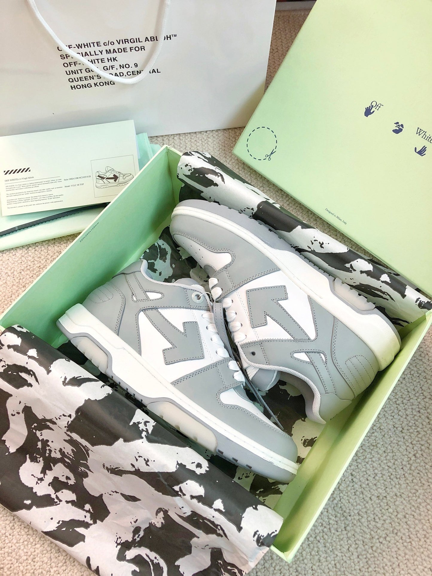 Off-White Out Of Office Low Top Sneakers Unisex