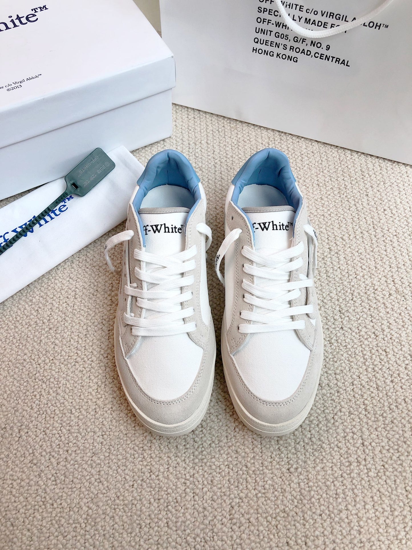 Off-White Arrow Unisex Casual Sneakers