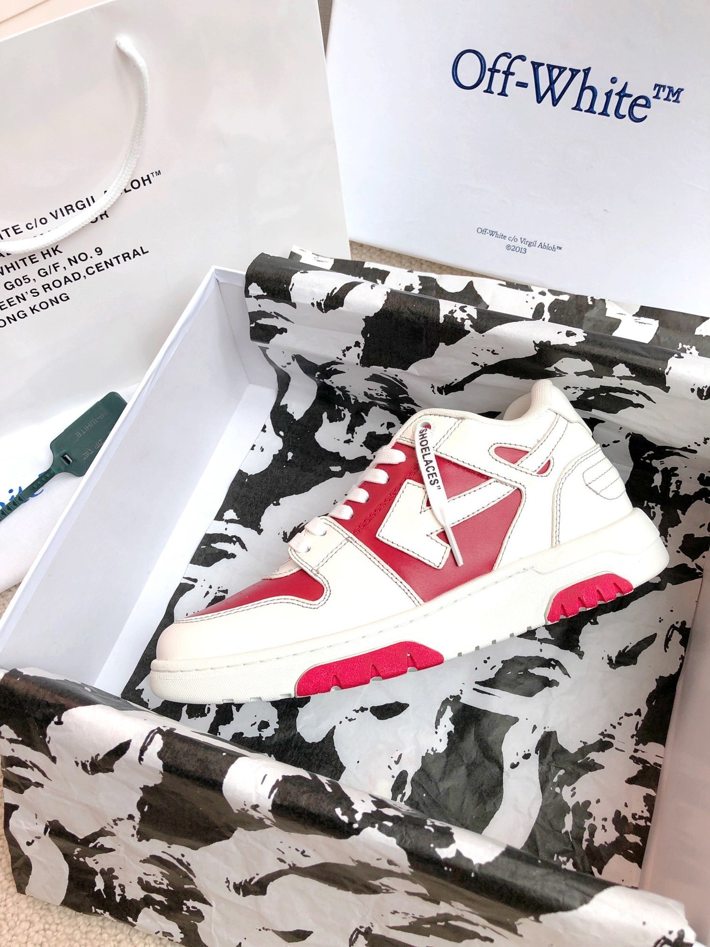 Off-White Out Of Office Low Top Sneakers Unisex