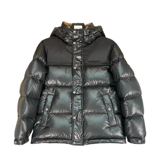 Burberry Shiny Black Hooded Puffer Jacket For Winter Warmth And Style