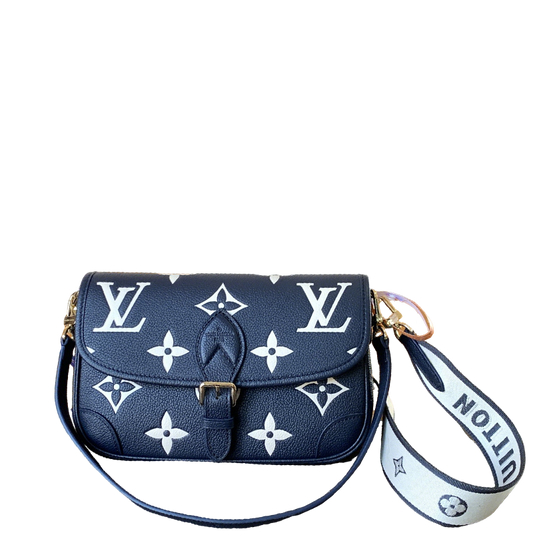 Stylish Louis Vuitton Handbag with Monogram Print and Adjustable Strap for Fashion Enthusiasts