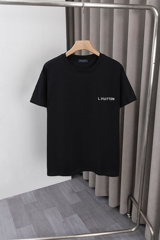 Louis Vuitton White/Black Short Sleeve T shirt with Classic Brand Logo on Chest