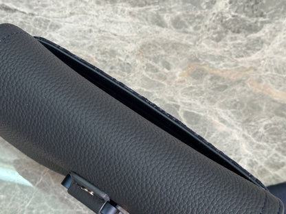 Stylish Dior Saddle Bag With Signature Monogram And Leather Accents CA435