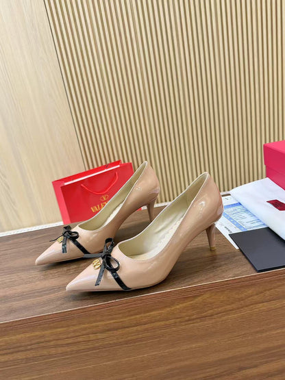 Valentino Women's Pointed Toe Bow High Heels Luxury Patent Leather Pumps