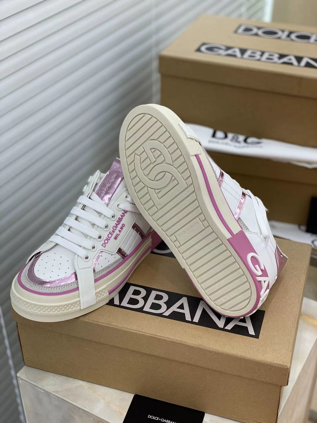 Dolce & Gabbana Milano Unisex Casual Sneakers