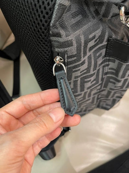 Stylish Fendi Backpack With Signature FF Pattern And Leather Branding Flap 7vz070