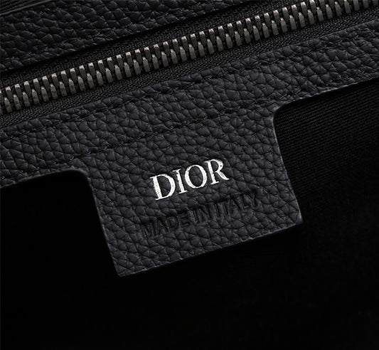 Luxury Dior Travel Duffel Bag With Signature Monogram And Functional Strap 1ADDU115YKY_H27E
