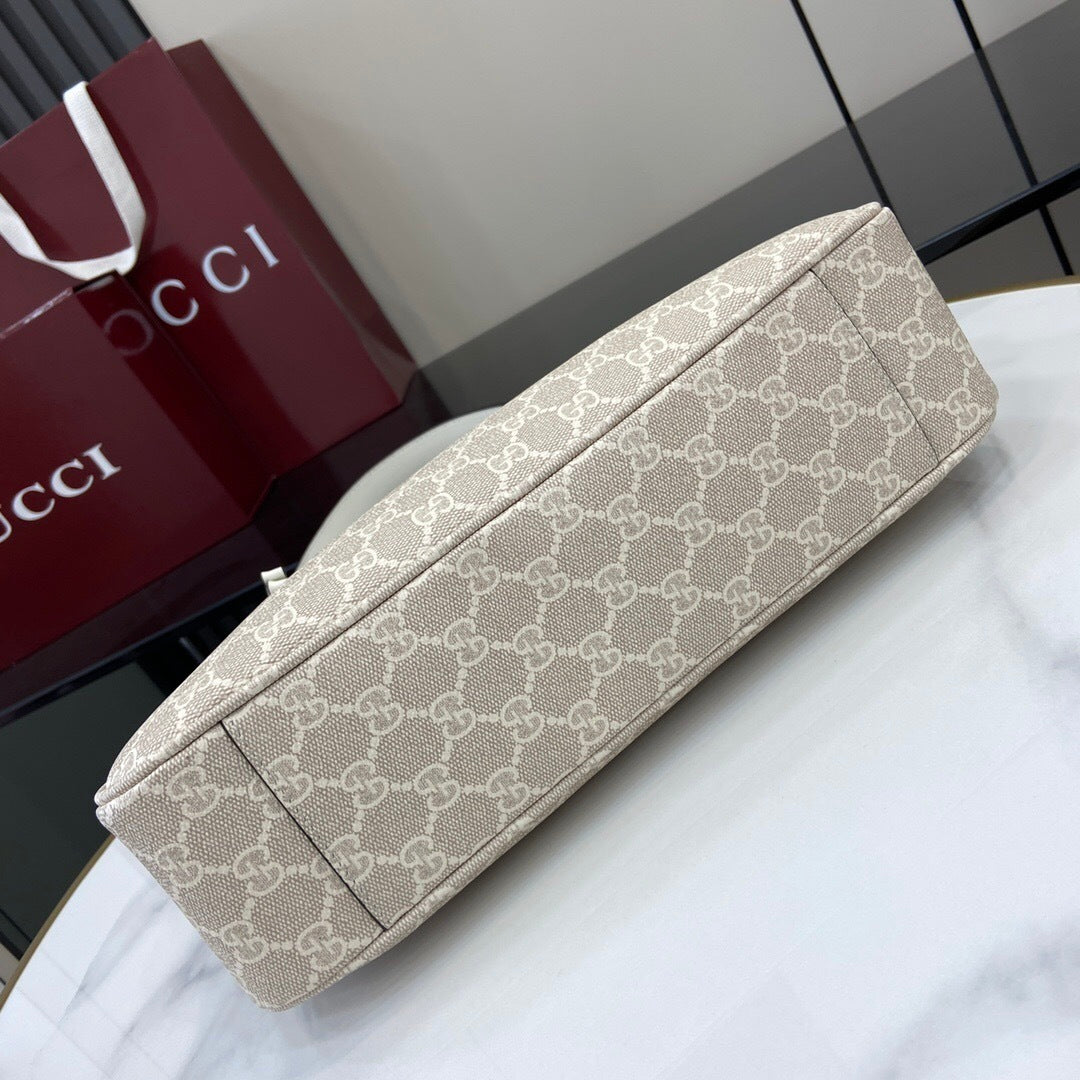 Gucci Beige and White GG Supreme Canvas Shoulder Bag with Leather Accents 815216