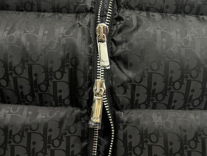 Chic Black Dior Puffer Vest for Stylish Cold - Weather Layering