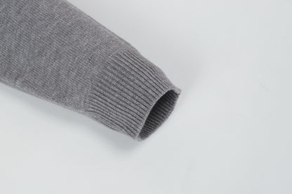 Burberry Men's Grey Crew Neck Sweater With Equestrian Print