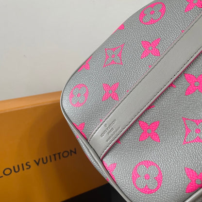 Stylish Louis Vuitton Keepall Bandoulière 35 Bag In Gray With Pink Monogram For Travel And Fashion