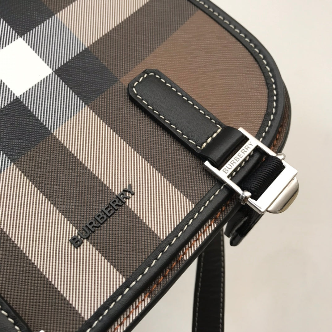 Classic Checkered Burberry Crossbody Bag With Buckle Details And Timeless Design Style No.80365521