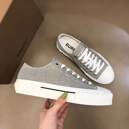 Burberry Unisex Grey Textured Canvas Sneakers Fashionable Comfortable Footwear For Men And Women With Minimalist Design