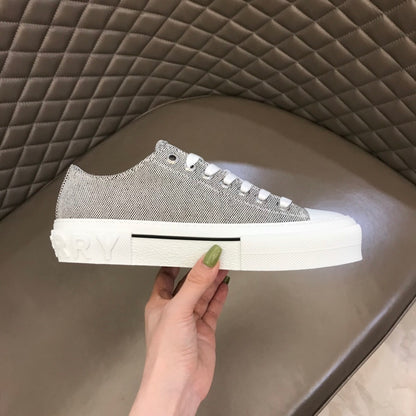 Burberry Unisex Grey Textured Canvas Sneakers Fashionable Comfortable Footwear For Men And Women With Minimalist Design