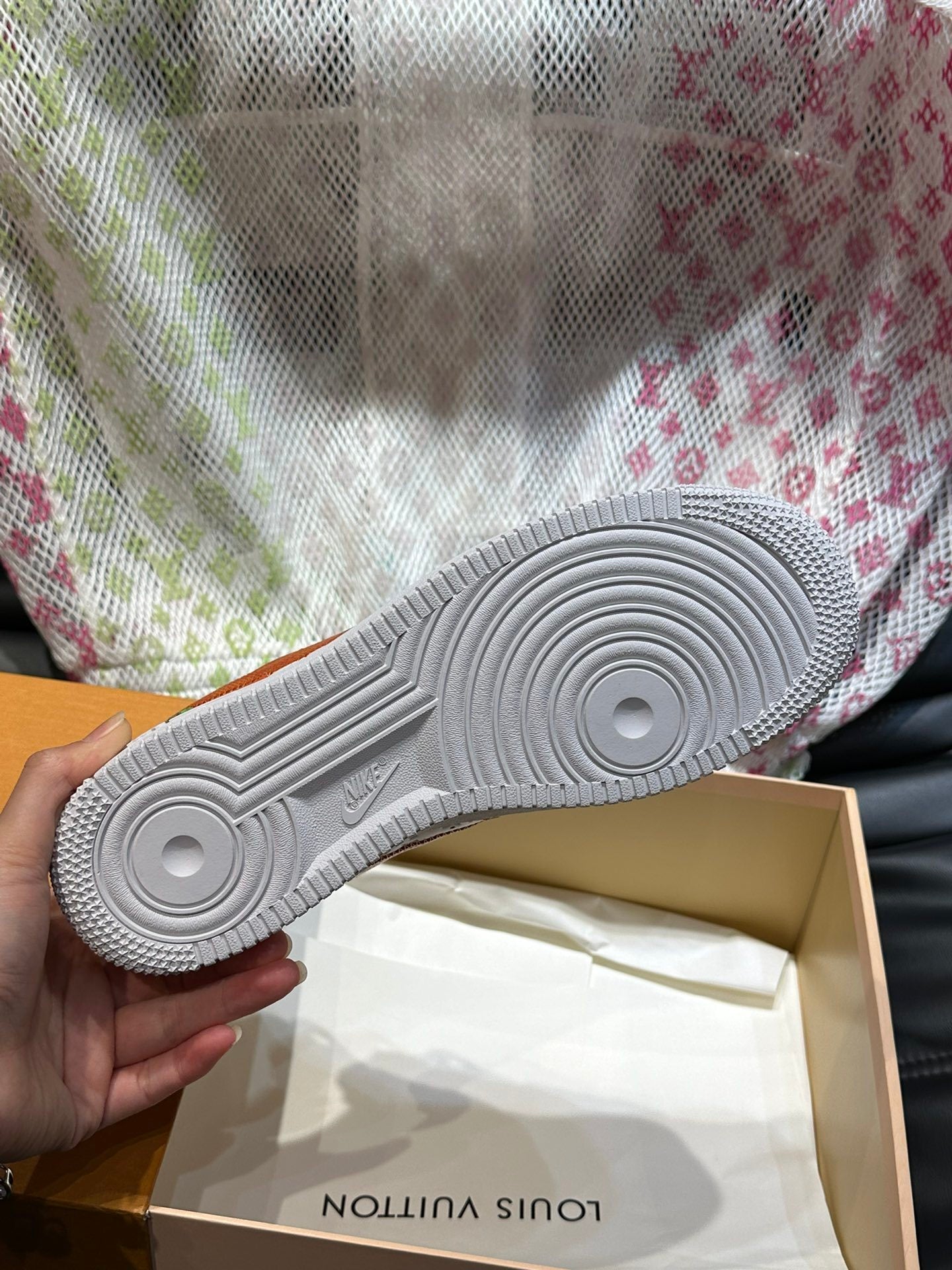 LV x Nike Collaborative Stylish And Comfortable Sneakers
