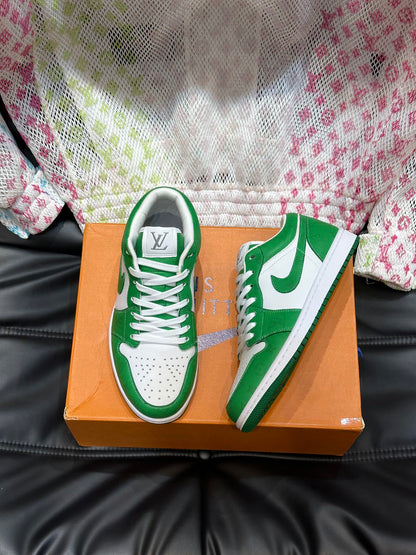 LV x Nike Collaborative Stylish And Comfortable Sneakers
