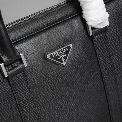 Prada Black Leather Briefcase With Iconic Logo For Professional Style P5183-1