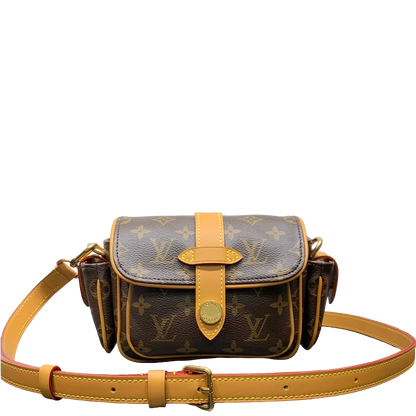Stylish Louis Vuitton Handbag for Fashion Lovers with Classic Monogram Design