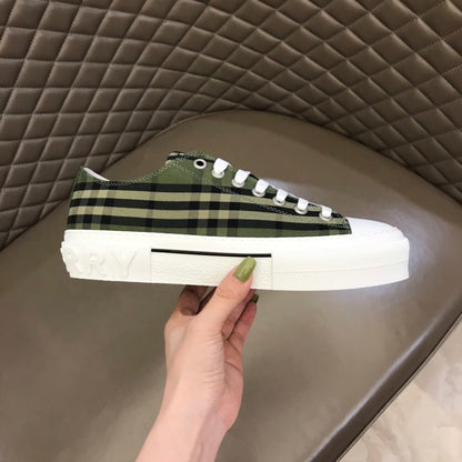 Burberry Unisex Green Plaid Canvas Sneakers Trendy Comfortable Footwear For Men And Women With Distinctive Check Design