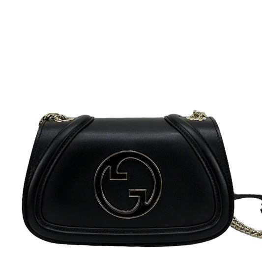 Gucci Black Leather Shoulder Bag With Silver Tone Interlocking G Logo And Chain Strap 815711