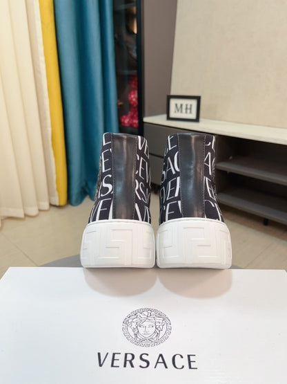 Versace Men's High-Top Sneakers - Luxury Designer Athletic Footwear with Baroque Print & Greek Key