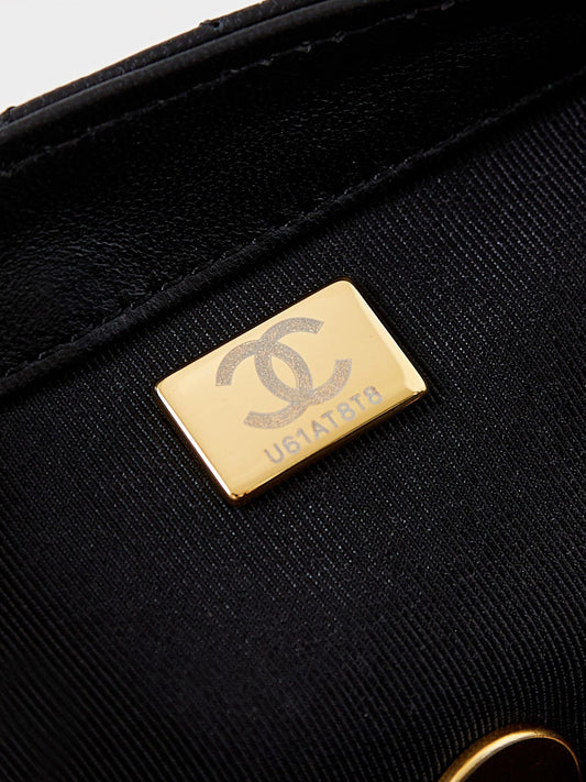 Chanel Black Quilted Leather Handbag With Gold Chain And Signature CC Logo AS4947