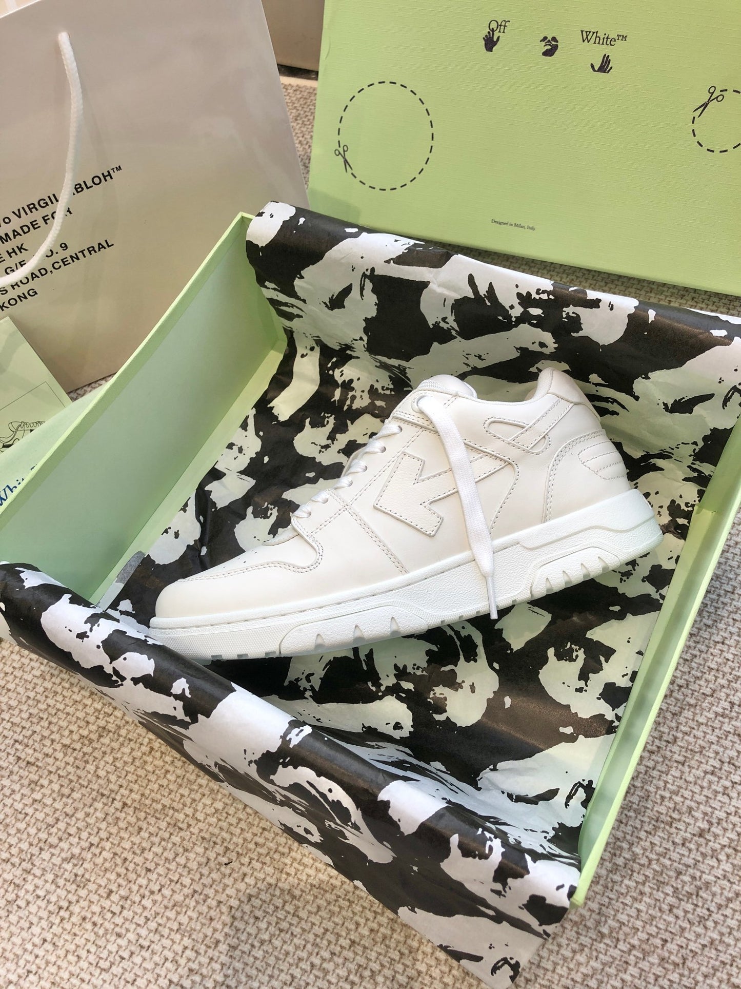 Off-White Out Of Office Low Top Sneakers Unisex