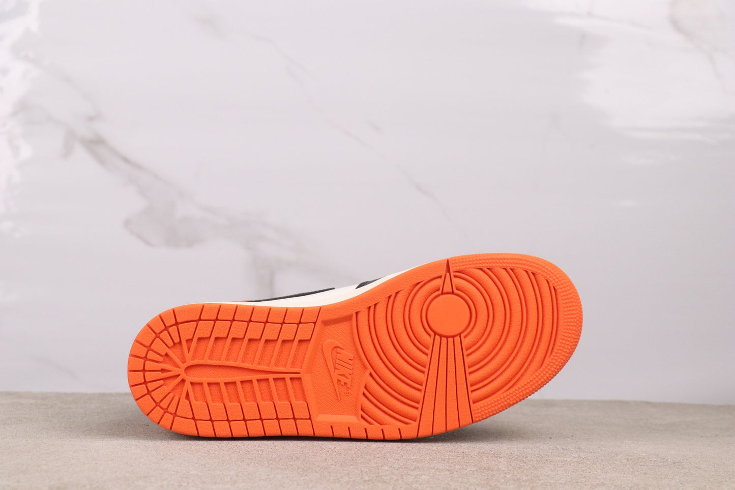 Air Jordan 1 High OG Shattered Backboard Orange Black White Basketball Sneakers