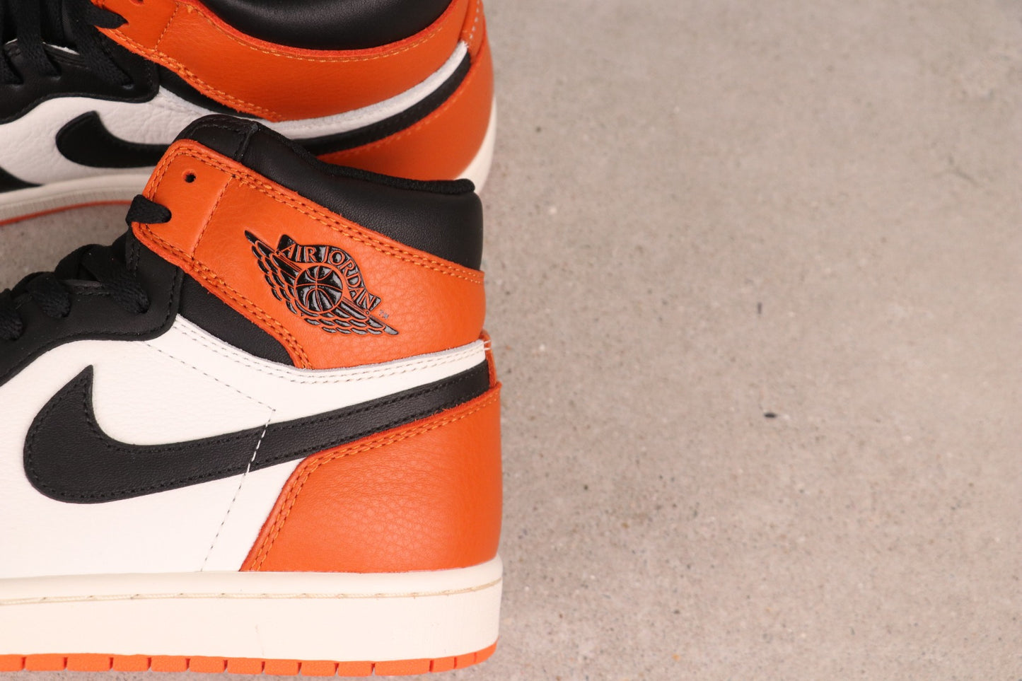 Air Jordan 1 High OG Shattered Backboard Orange Black White Basketball Sneakers