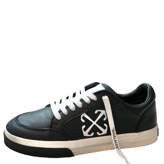 Off-White Arrow Unisex Casual Sneakers
